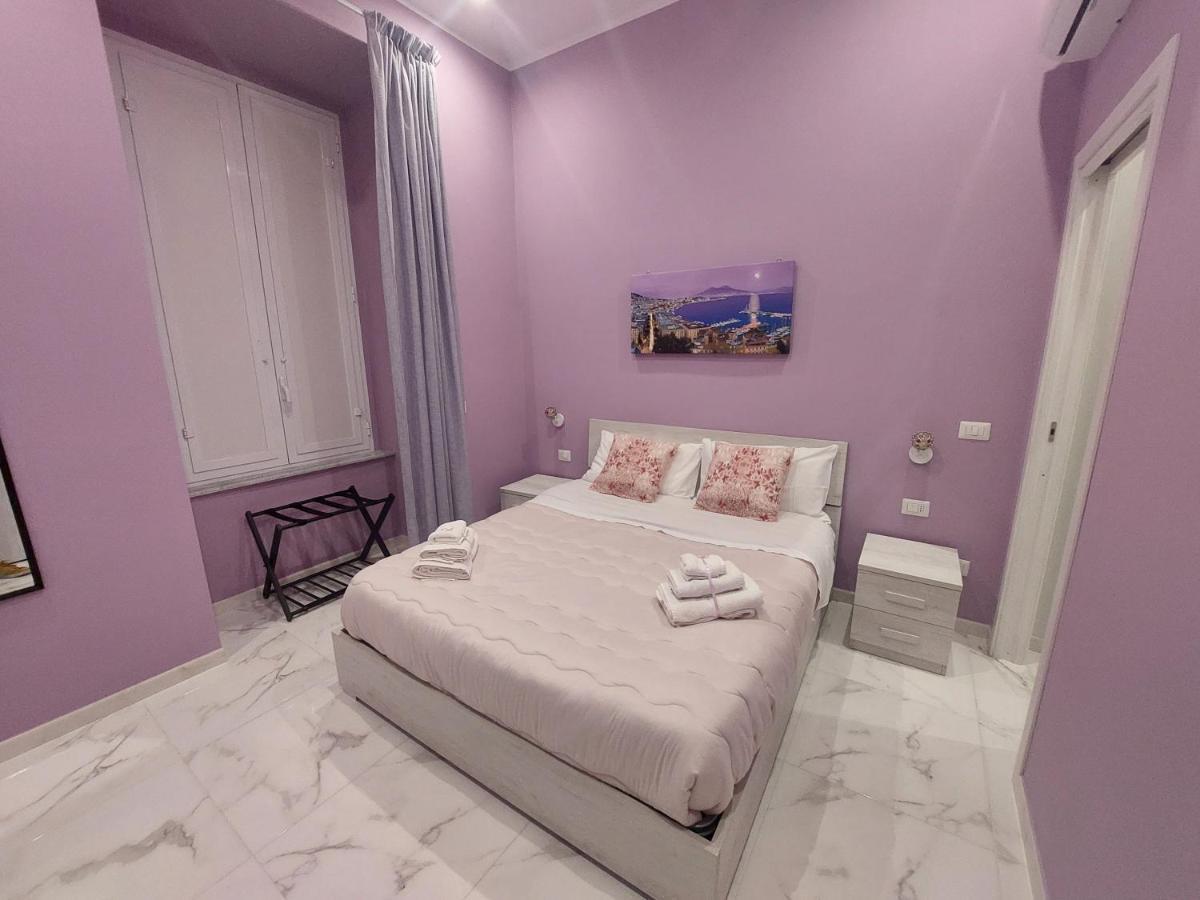 B&B Dint 'O Core E Napule Napoli Esterno foto